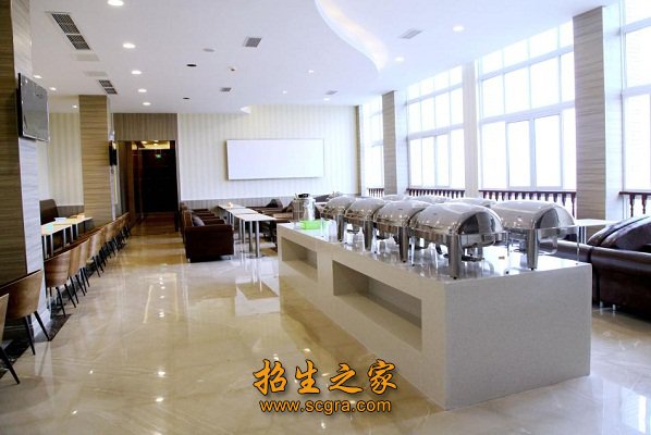 學校食堂
