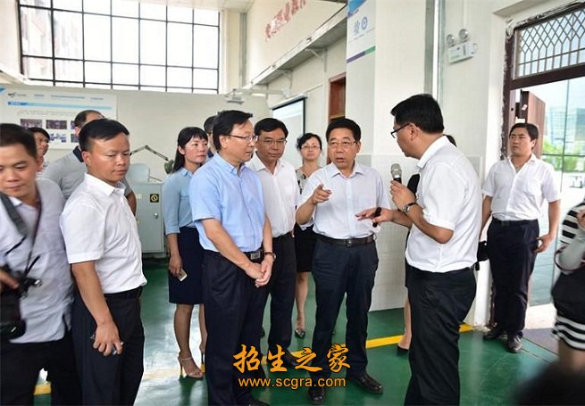 學校領導