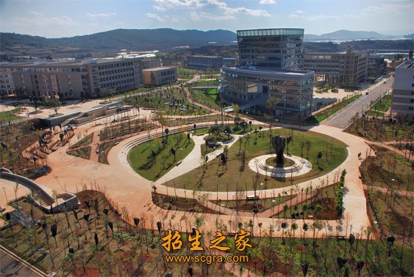 校園環(huán)境