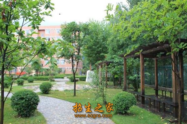 校園風(fēng)光
