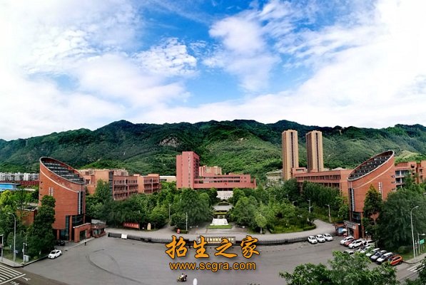 學(xué)校大門