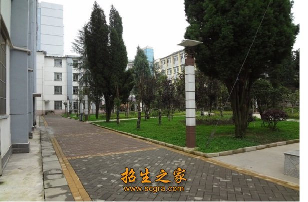 貴陽(yáng)市白云區(qū)職業(yè)技術(shù)學(xué)校2018年錄取分?jǐn)?shù)線