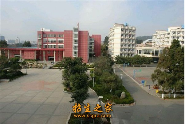 云南旅游職業(yè)學院2018年錄取分數線