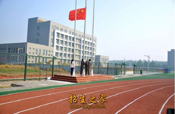 成都幼兒師范?？茖W(xué)校報名條件和收費標準及助學(xué)政策