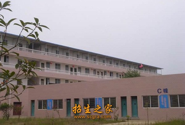 綿陽外貿(mào)電子學校的報名條件是什么學生待遇怎么樣