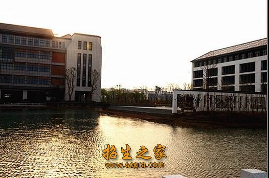 學校環(huán)境