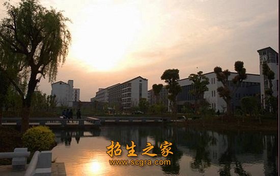 學校環(huán)境