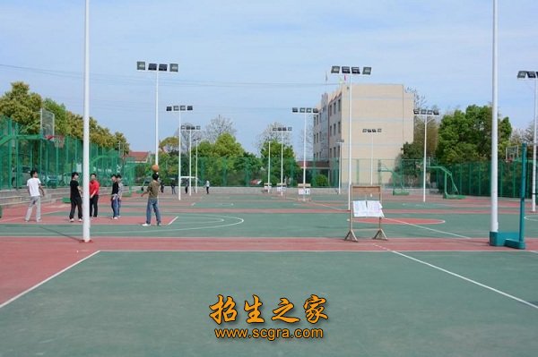 蘇州絲綢中等專(zhuān)業(yè)學(xué)校