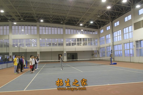 江西省贛州衛(wèi)生學校