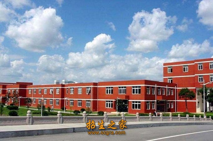 四川托普計算機職業(yè)學(xué)校