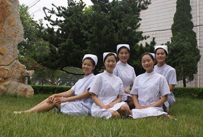 成都衛(wèi)生學校的招生對象及畢業(yè)待遇怎么樣