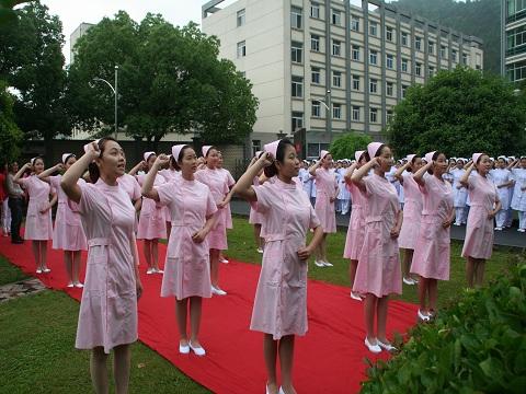 成都衛(wèi)生學(xué)校護理專業(yè)就業(yè)方向如何