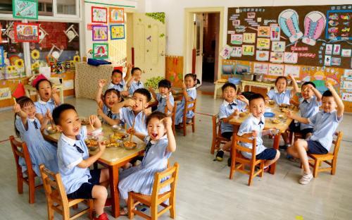 重慶公辦幼師學(xué)?？梢詫嵙?xí)嗎