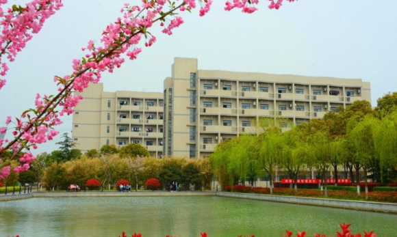 常州旅游商貿(mào)高等職業(yè)技術(shù)學(xué)校，江蘇中專，怎么樣？