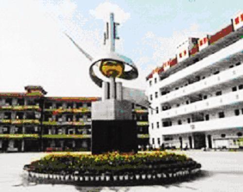 四川省綿陽(yáng)職業(yè)技術(shù)學(xué)校校園環(huán)境怎么樣