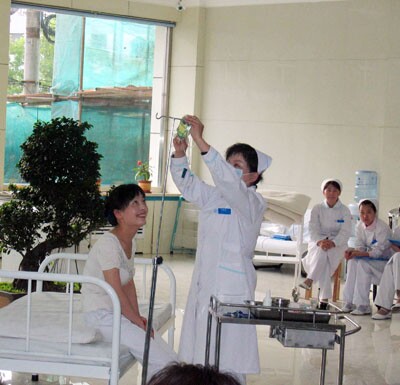 成都十陵衛(wèi)校老師教你如何預防秋季疾病