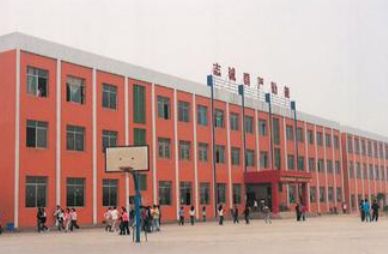 成都華夏旅游商務(wù)學(xué)校是所什么樣的學(xué)校？學(xué)校的環(huán)境好不好？