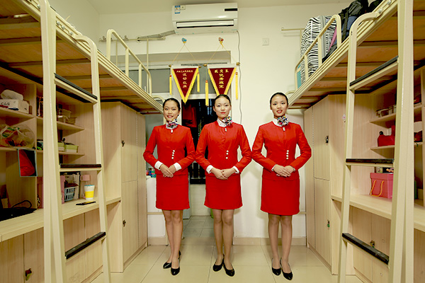 成都五月花高級技工學(xué)校怎么樣？學(xué)校的環(huán)境好嗎？