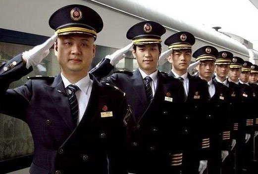 成都高鐵乘務(wù)學(xué)校有什么樣的優(yōu)勢?