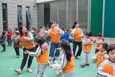 2023年成都幼兒師范學(xué)校師資隊伍如何