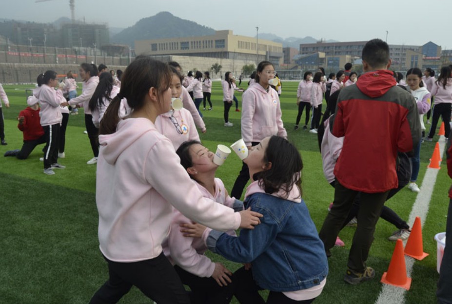 2023年四川科技職業(yè)技術(shù)學院幼兒師范學院招生老師QQ及電話