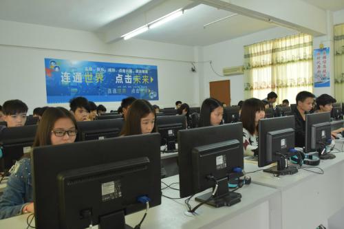 四川成都職業(yè)學(xué)校分享高中生讀計(jì)算機(jī)網(wǎng)絡(luò)技術(shù)專業(yè)怎么樣