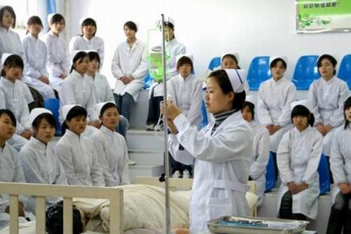 重慶市第二衛(wèi)校老年服務與管理專業(yè)如何