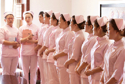 2024年女生報讀重慶衛(wèi)校護理專業(yè)有前途嗎