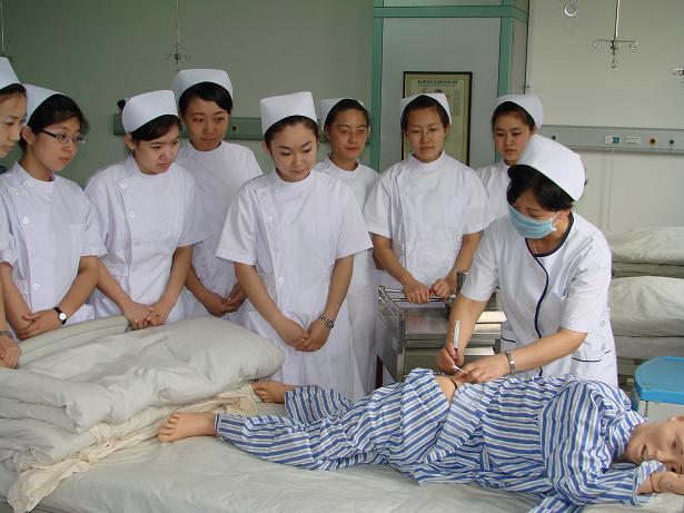 初中生適合就讀貴陽(yáng)衛(wèi)生學(xué)校什么專業(yè)？