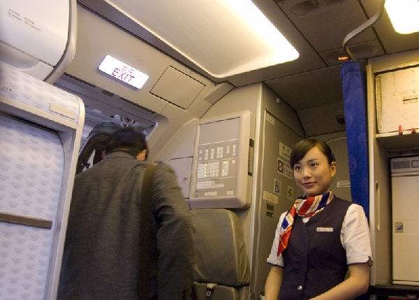 四川航空學(xué)校開設(shè)有什么專業(yè)？好不好？