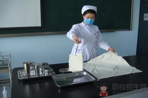 四川口腔醫(yī)學專業(yè)的主要就業(yè)方向是什么？
