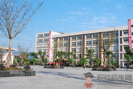 重慶工業(yè)鐵路職業(yè)技術學院