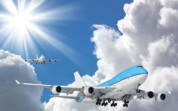 女生適合在成都航空學(xué)校學(xué)習(xí)飛機(jī)維修專業(yè)嗎？
