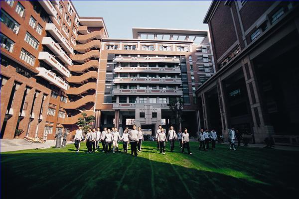四川雅安航空工業(yè)技工學(xué)校