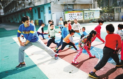 2019年學男幼師的多嗎？男幼師有沒有前景？