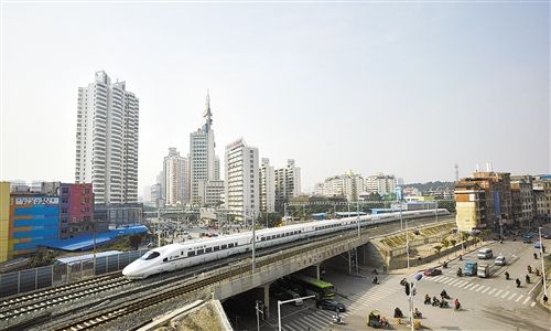 初中畢業(yè)可以學(xué)鐵道工程技術(shù)專業(yè)嗎？